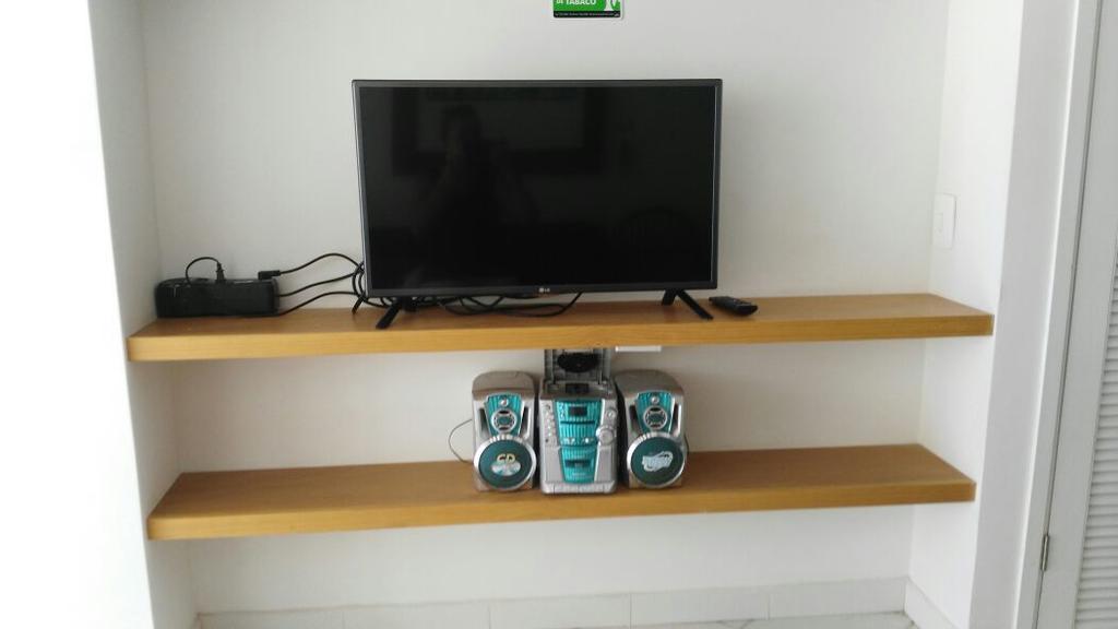 Apartamento En El Centro De San Andres Islas Con Vista Al Mar- Edificio Bay Point 703 San Andrés Exterior foto